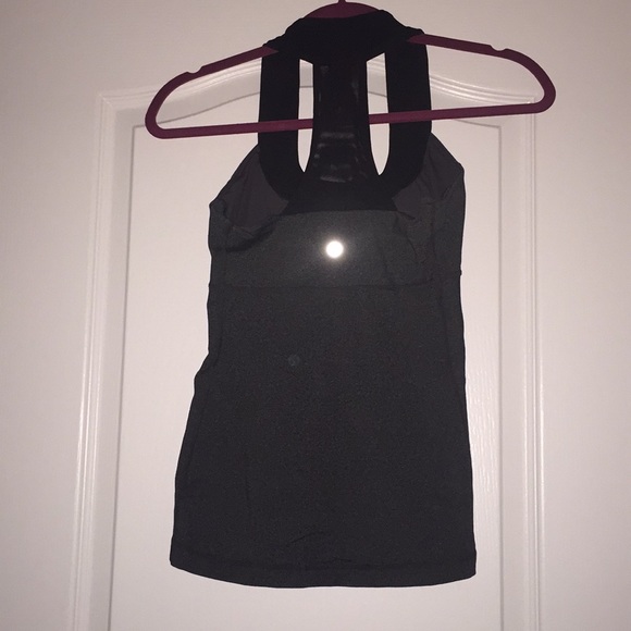 Lululemon top - Picture 2 of 3